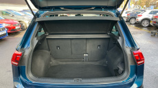 Volkswagen Tiguan 2.0 TDI 4Motion R-Line 5dr DSG Diesel Estate